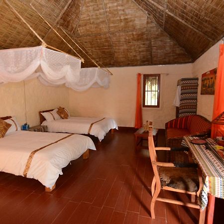 Mara Chui Camp Hotel Ololaimutiek Buitenkant foto